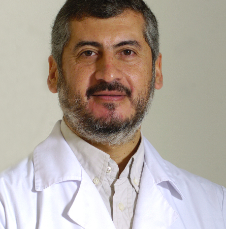 Dr. Emilio Aillach B.
